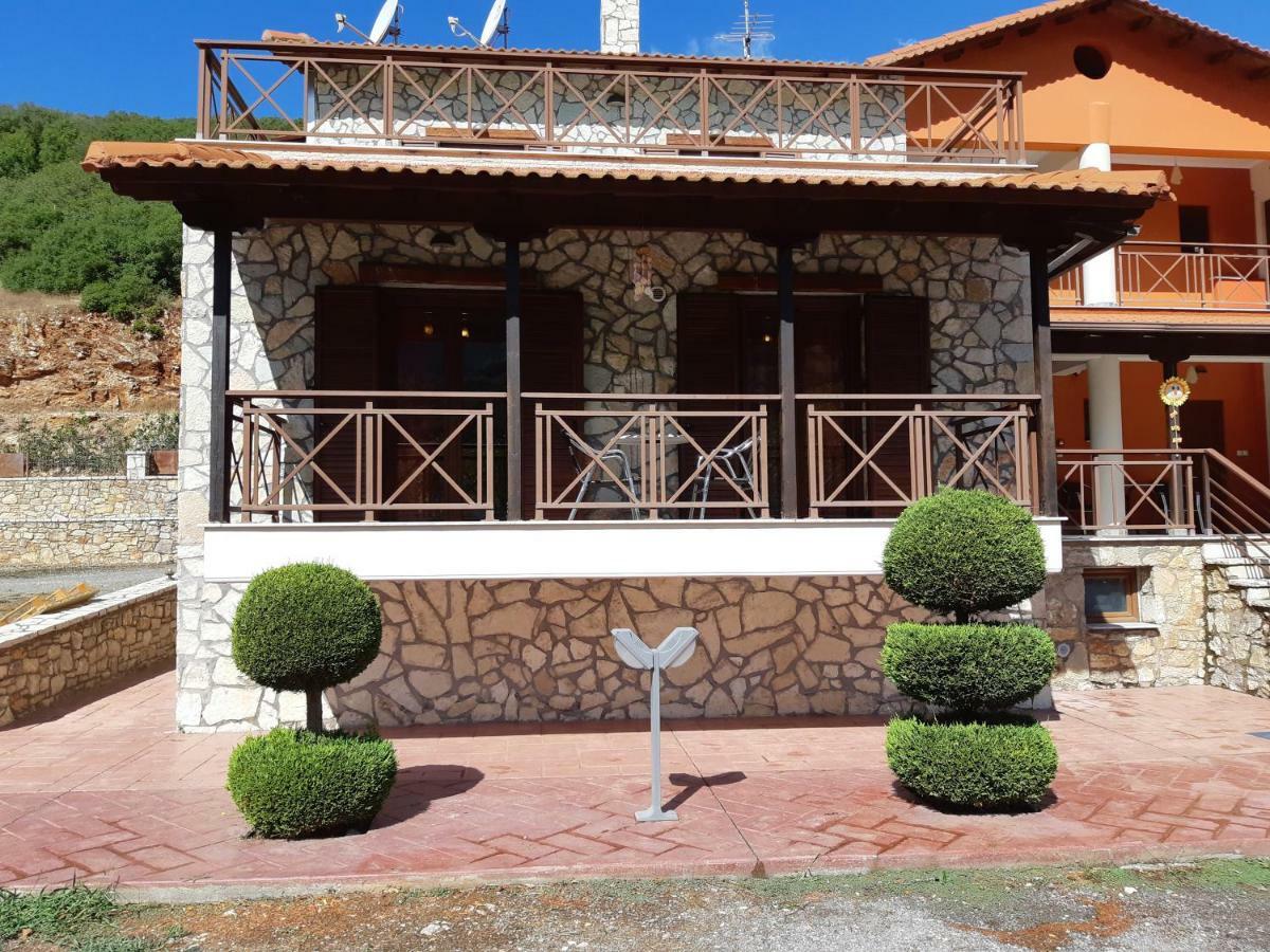 Apartment Ariadni *