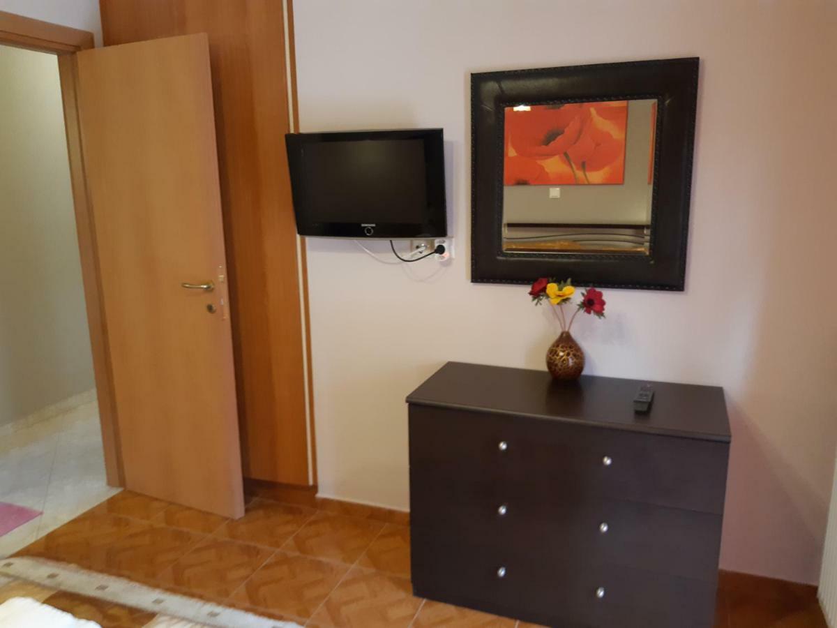 Ariadni Apartment