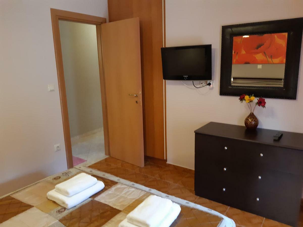 Ariadni Apartment