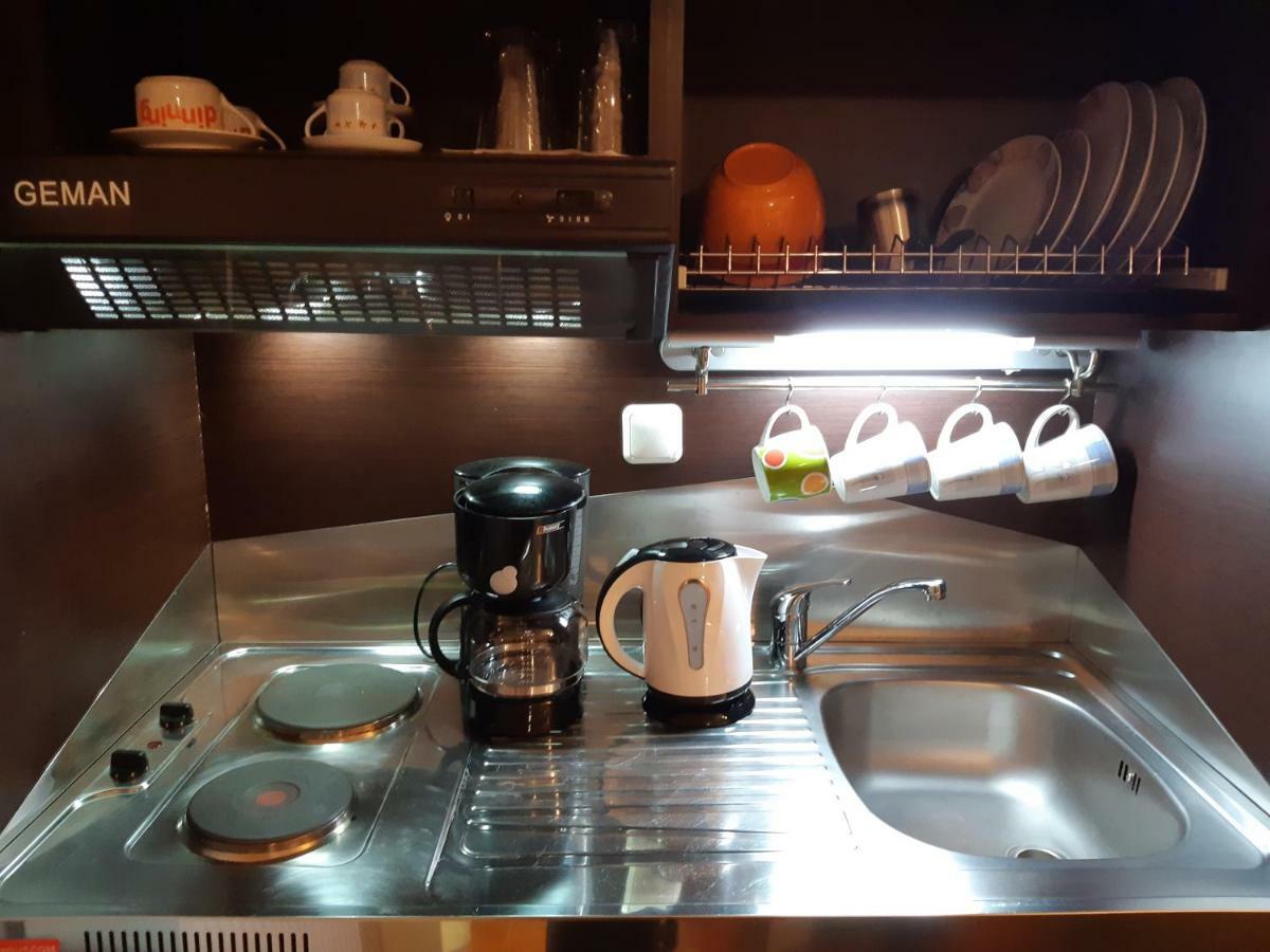 Ariadni Apartment *